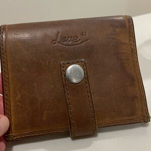 Women’s Saddleback Love 41 Leather Wallet
